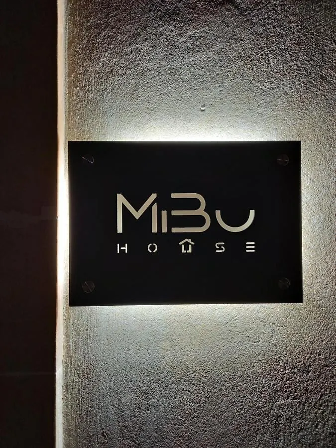 帕拉佐洛阿克雷伊德Mibu House别墅 意大利